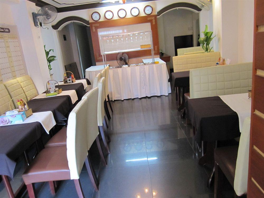 Paris Gold Hotel Ho Chi Minh City Exterior photo